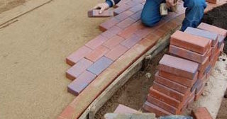 Установка тротуарной плитки в Кирове-Чепецке - цена от 870 руб. за работу