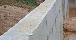 Строительство подпорной стенки из бетона в Кирове-Чепецке в октябре